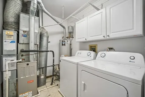 20 Arbordale Court Algonquin IL 60102