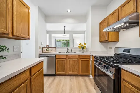 20 Arbordale Court Algonquin IL 60102