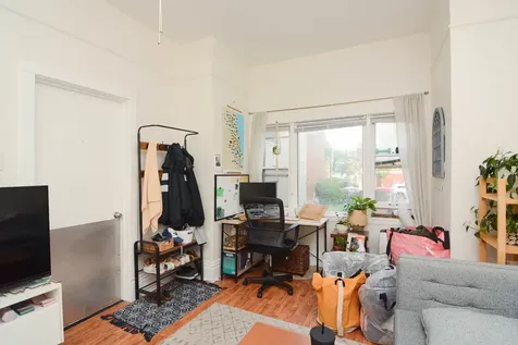 3426 North Lincoln Avenue Chicago IL 60657