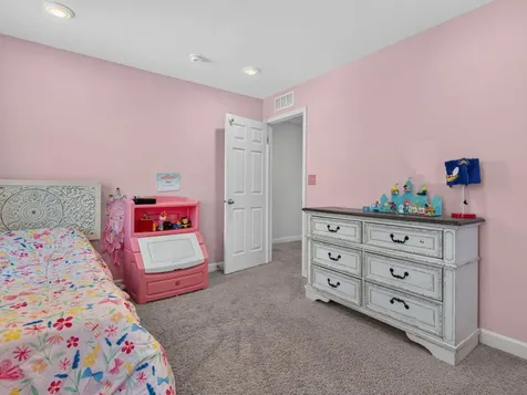 1914 Eagle Drive Morris IL 60450