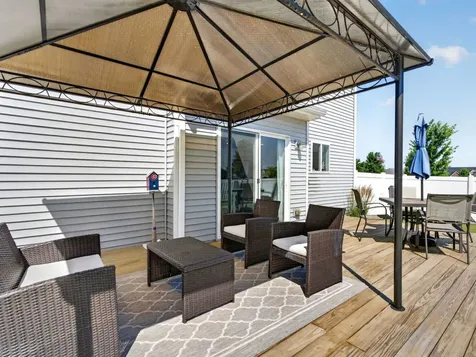 1914 Eagle Drive Morris IL 60450