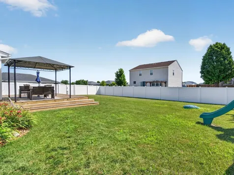 1914 Eagle Drive Morris IL 60450