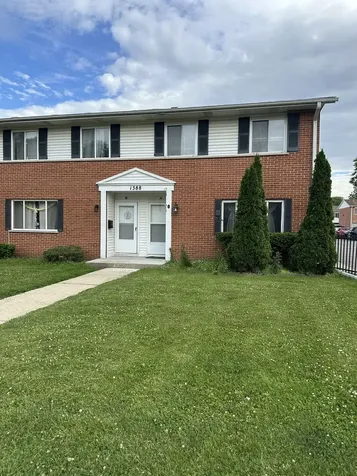 1388 Monomoy Street Aurora IL 60506
