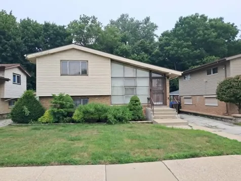 1236 East 85th Street Chicago IL 60619