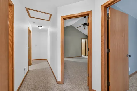 536 Clayton Circle Sycamore IL 60178