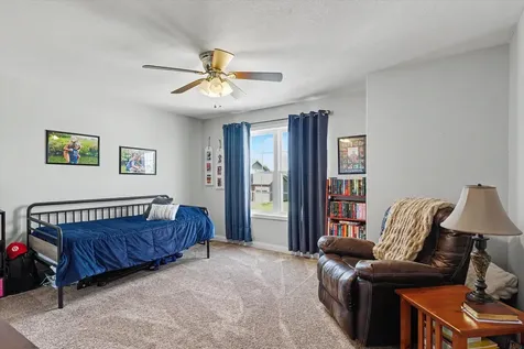 1402 Railside Drive Gibson City IL 60936
