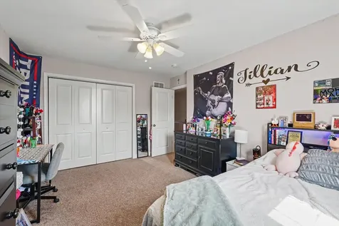 1402 Railside Drive Gibson City IL 60936