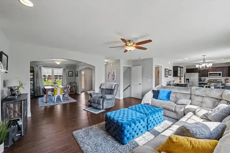 1402 Railside Drive Gibson City IL 60936