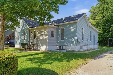 608 Avenue E Sterling IL 61081