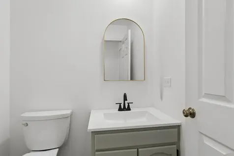 1422 James Court Libertyville IL 60048