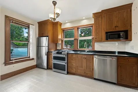 4N768 Old La Fox Road St. Charles IL 60175