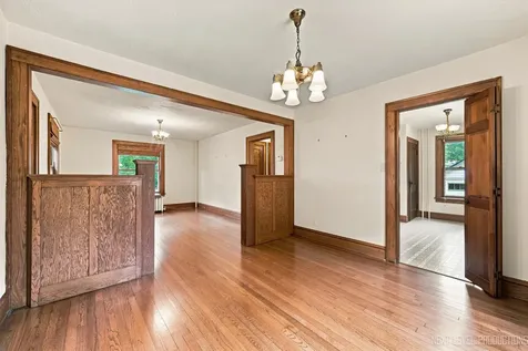 4N768 Old La Fox Road St. Charles IL 60175