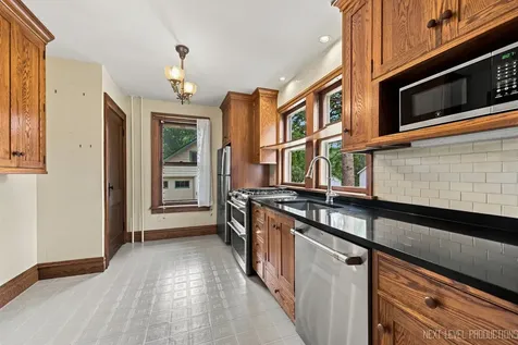 4N768 Old La Fox Road St. Charles IL 60175