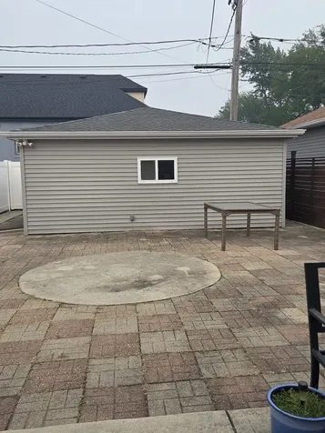 5537 South Massasoit Avenue Chicago IL 60638