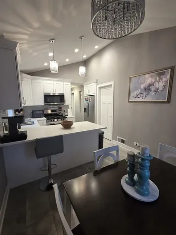 5537 South Massasoit Avenue Chicago IL 60638