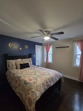 5537 South Massasoit Avenue Chicago IL 60638