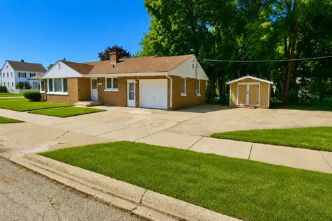 1645 Jackson Street North Chicago IL 60064