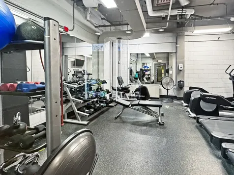 1850 North Clark Street Chicago IL 60614