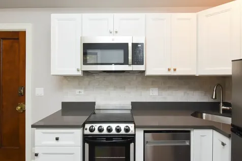 640 West Wrightwood Avenue Chicago IL 60614