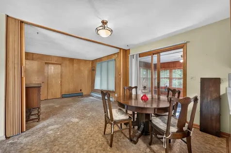 1111 Loren Drive Dekalb IL 60115