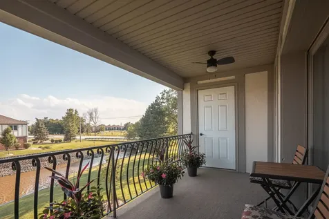 6299 Misty Pines Court Tinley Park IL 60477