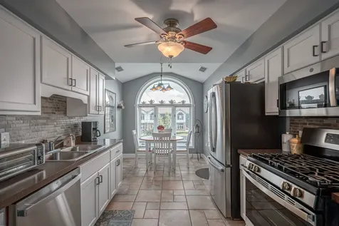 6299 Misty Pines Court Tinley Park IL 60477