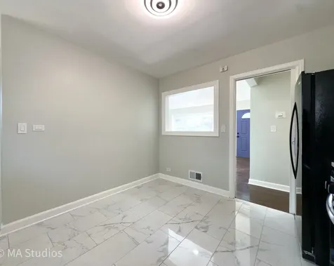 4256 Golf Road Skokie IL 60076