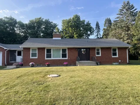 10738 9TH Street Winthrop Harbor IL 60096