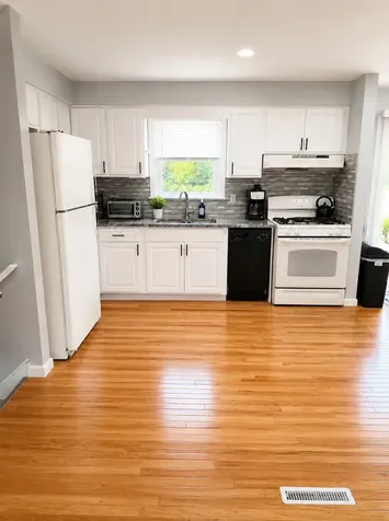 8808 South 85th Court Hickory Hills IL 60457