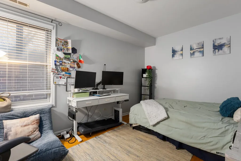 1522 North Bosworth Avenue Chicago IL 60642