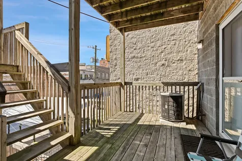 1522 North Bosworth Avenue Chicago IL 60642
