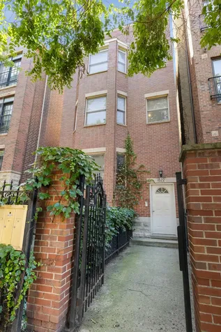 1522 North Bosworth Avenue Chicago IL 60642
