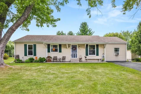 1837 South Jacobs Street Streator IL 61364