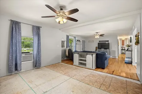1837 South Jacobs Street Streator IL 61364