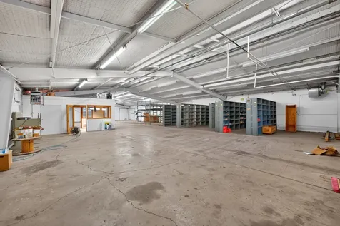 337 North Locust Street Sycamore IL 60178
