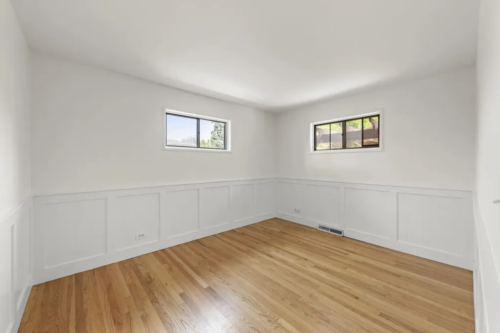 248 East Wrightwood Avenue Addison IL 60101
