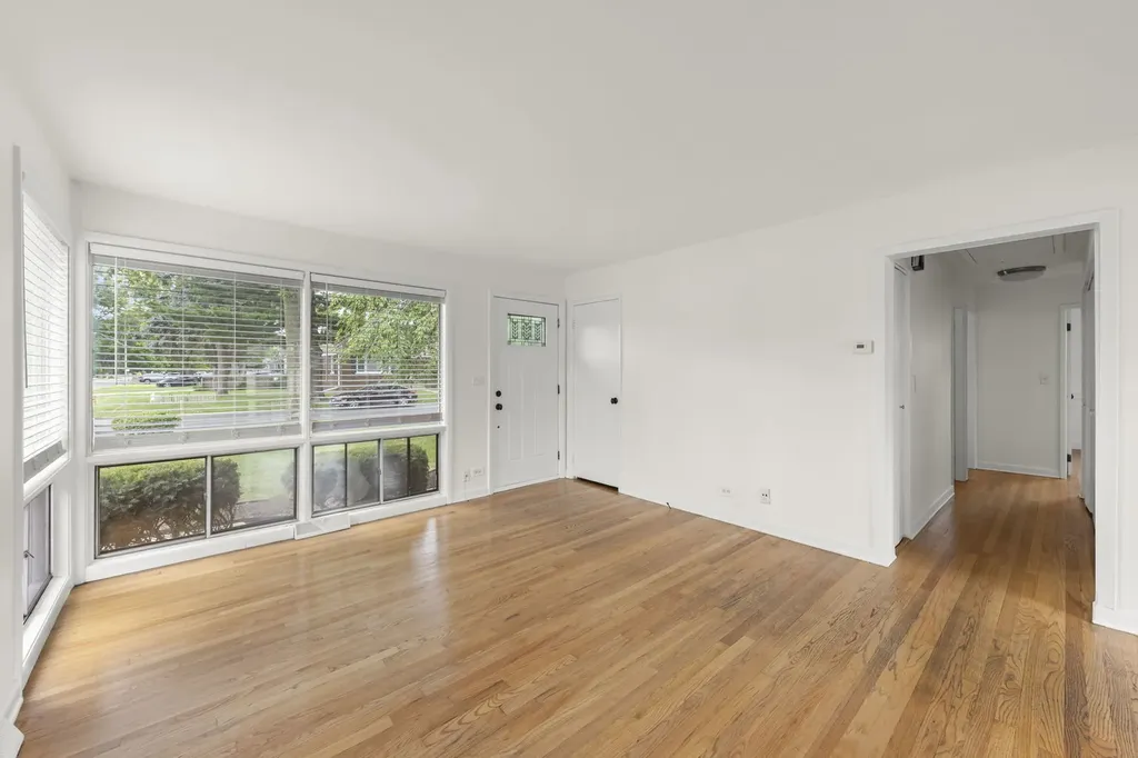 248 East Wrightwood Avenue Addison IL 60101