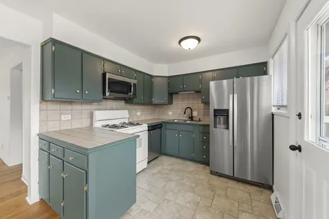 248 East Wrightwood Avenue Addison IL 60101