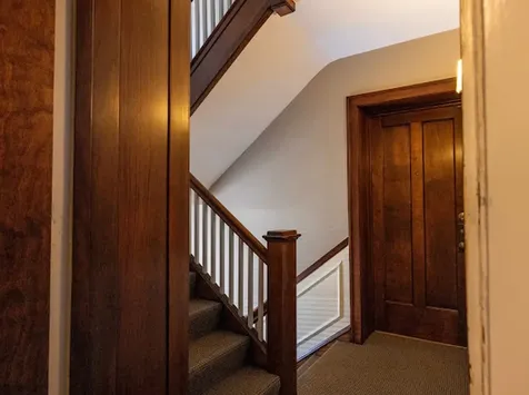 719 Hinman Avenue Evanston IL 60202