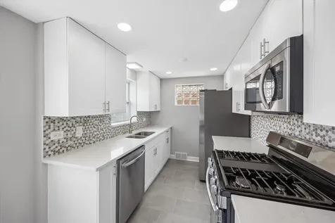 5153 South Oak Park Avenue Chicago IL 60638