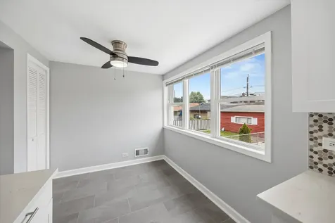 5153 South Oak Park Avenue Chicago IL 60638