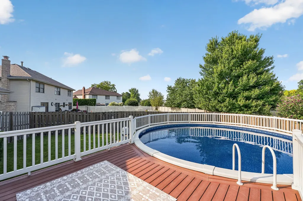 2592 Molly Court New Lenox IL 60451