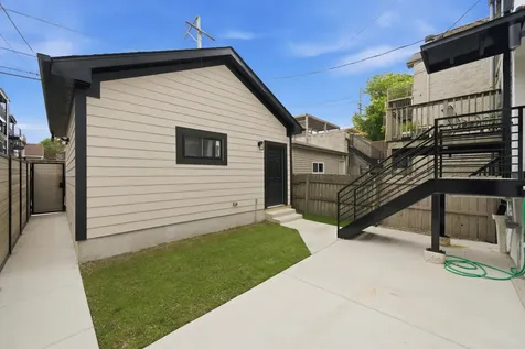 2334 North Oakley Avenue Chicago IL 60647