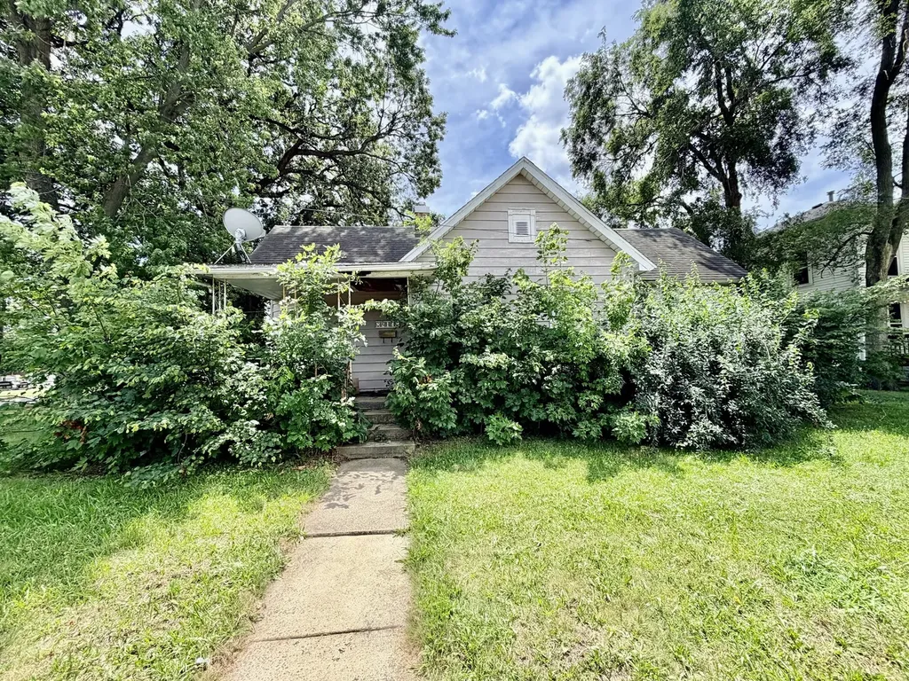 214 East Reynolds Street Pontiac IL 61764