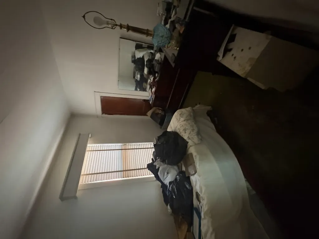 1309 West 98th Chicago IL 60643