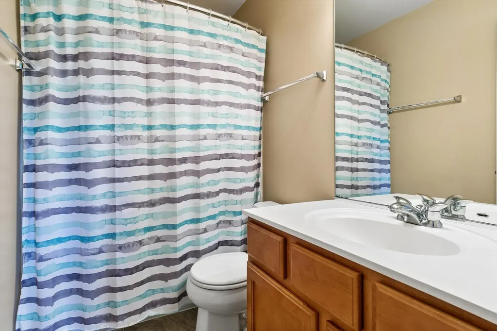 223 Clubhouse Street Bolingbrook IL 60490