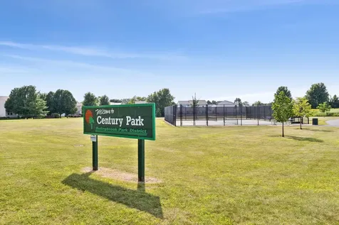 223 Clubhouse Street Bolingbrook IL 60490