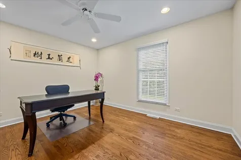 455 Rockefeller Road Lake Forest IL 60045