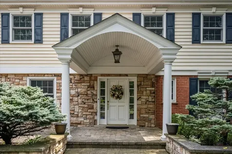 455 Rockefeller Road Lake Forest IL 60045