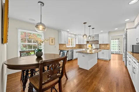 455 Rockefeller Road Lake Forest IL 60045